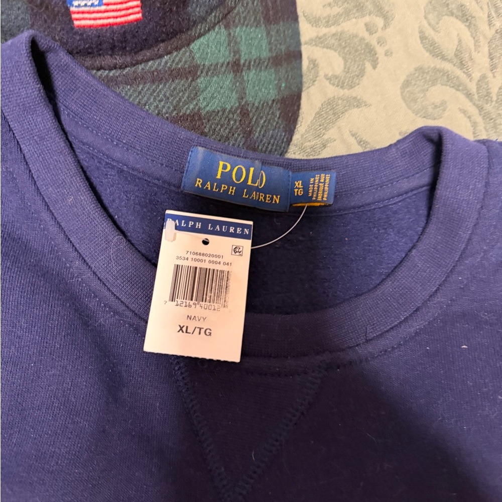 Ralph Lauren Classic Navy Sweatshirt - Picture 2 of 2